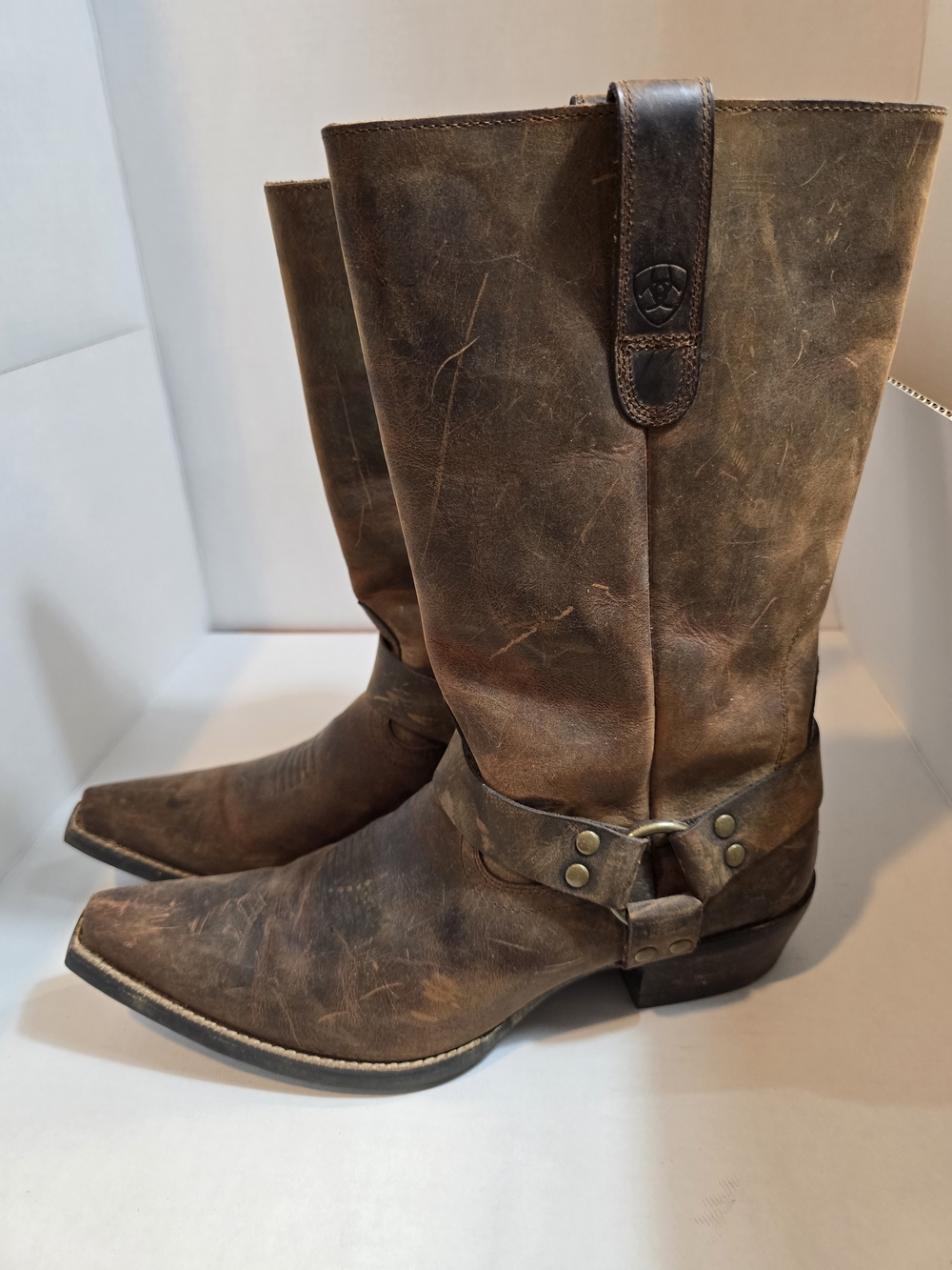 Ariat Brown Leather Heeled Western Boots - Picture 3 of 6